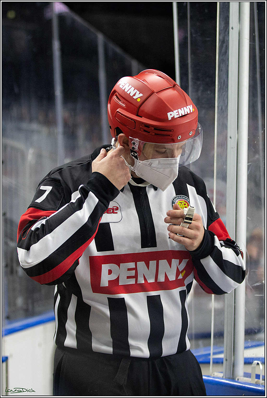 PENNY DEL; Koelner Haie- Eisbaeren Berlin; Koeln, 28.12.2021